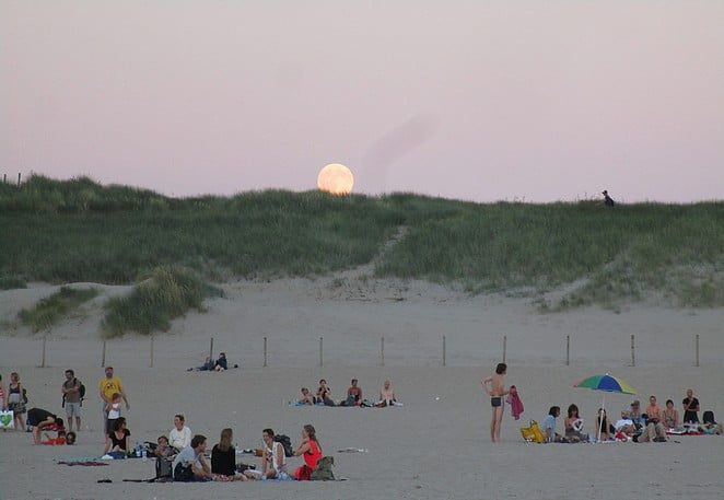 volle-maan-strand