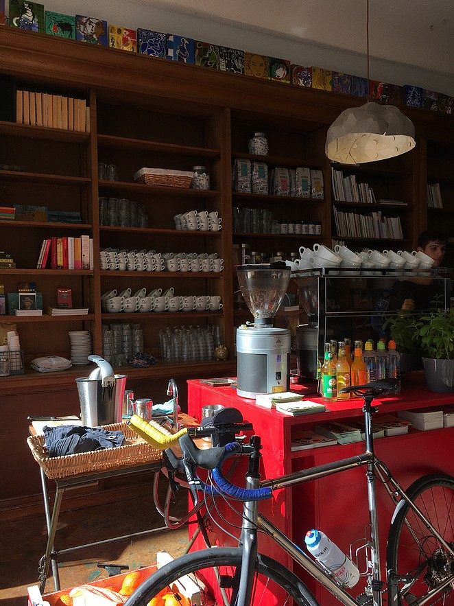 bookstore-coffee-thehague