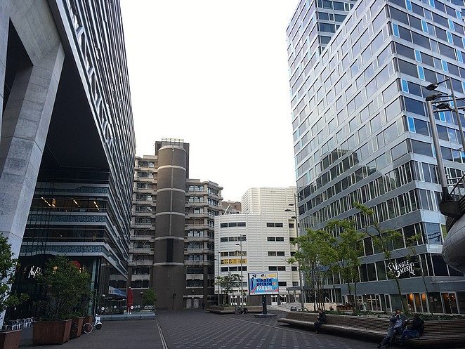 anna-van-buerenplein