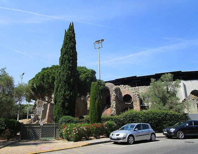 buitenkant-amfitheater