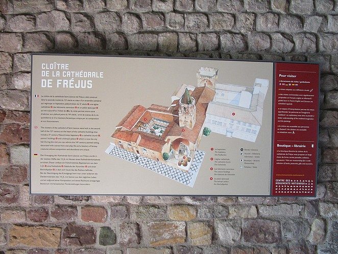 cloitre-de-la-cathedrale