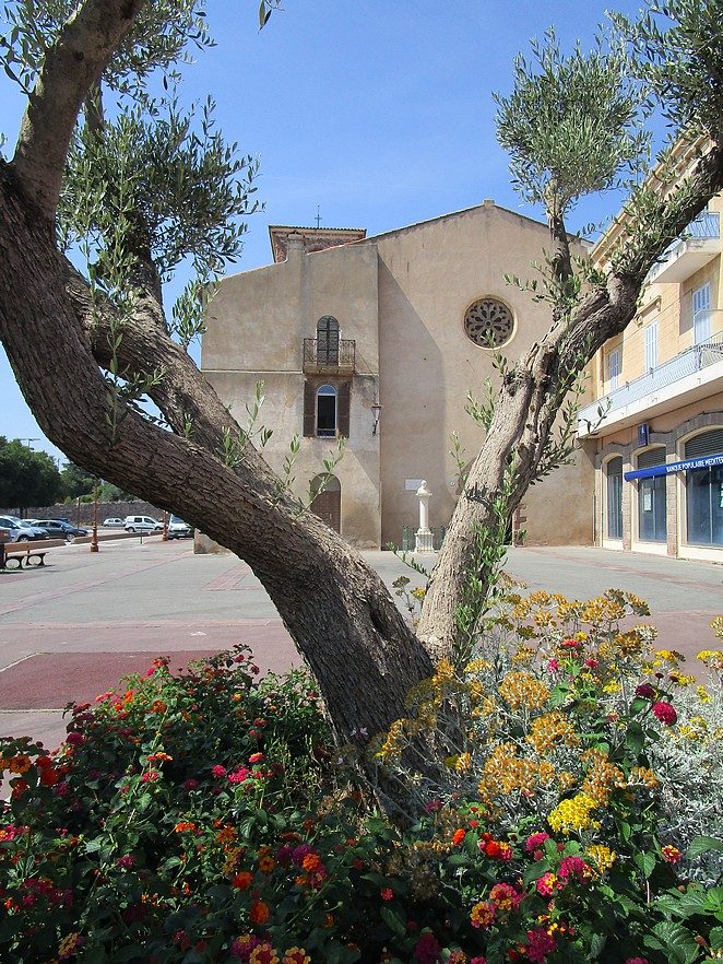 parkeren-bij-centre-ville-frejus