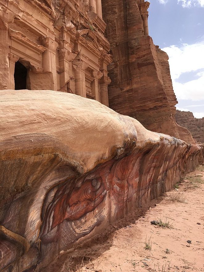 royal-tombs-petra