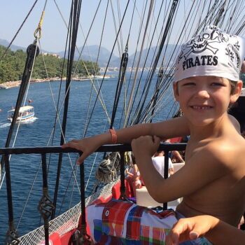 jippe-bish-piratenboot
