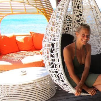 hidden-gem-santorini