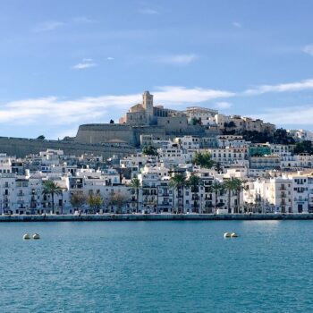 Ibiza in de winter: zon en rust