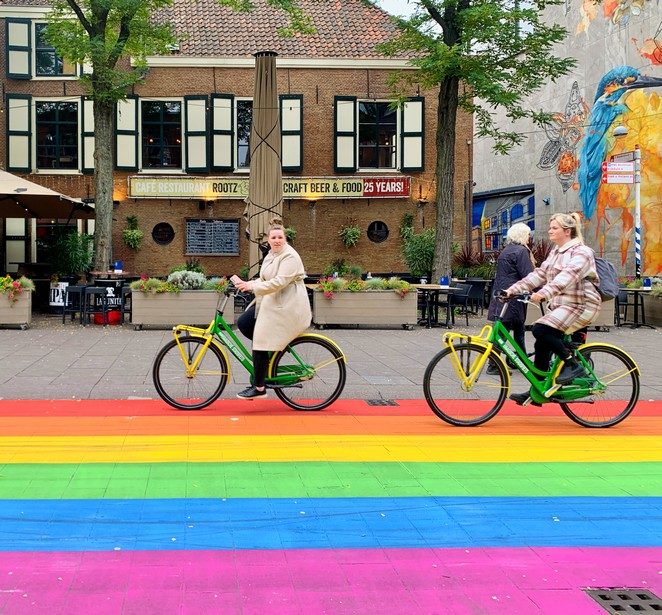 regenboogfietspad den haag