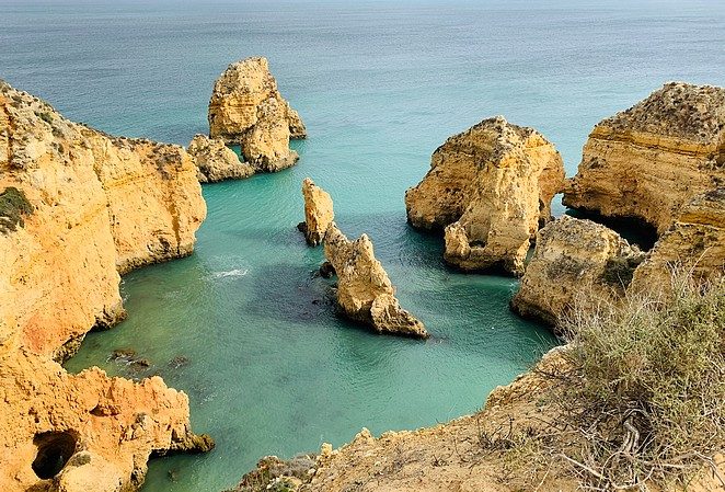 ponta-da-piedade-hike
