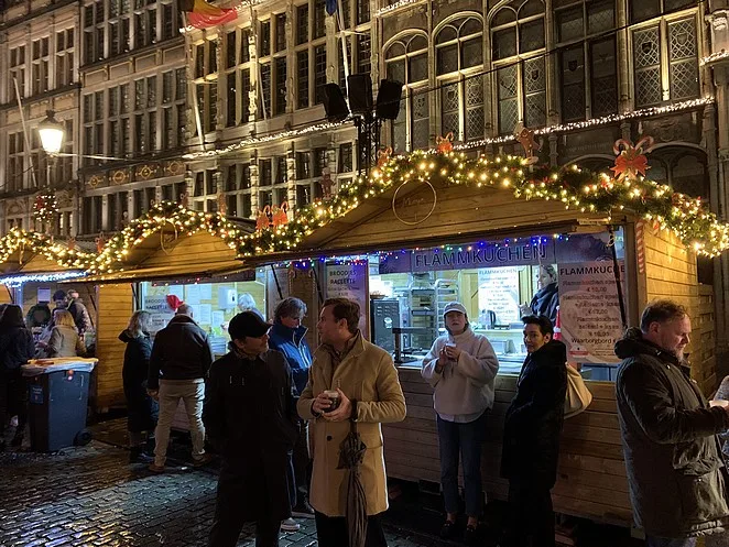 kerstmarkt-antwerpen-grote-markt