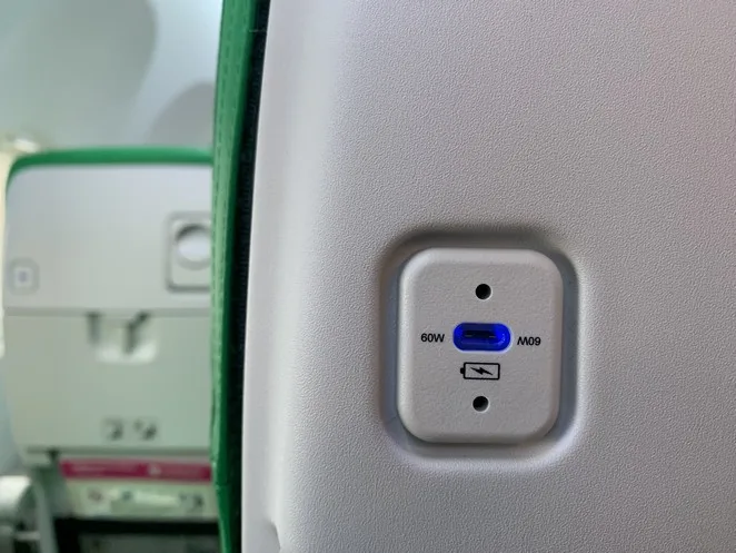 telefoon opladen transavia usb