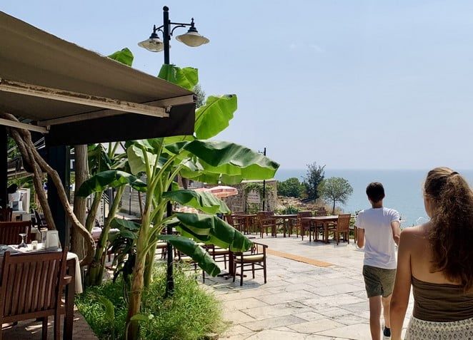 antalya-restaurant-uitzicht
