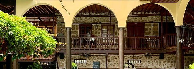 kamers alp pasa