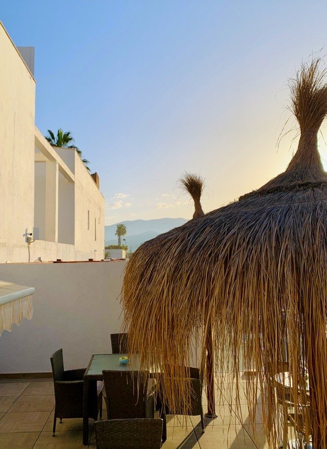 hotel avenida salobrena review