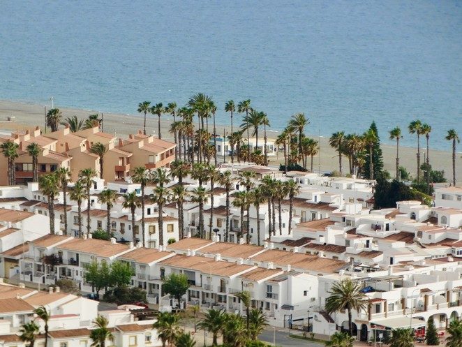 salobrena overnachten strand
